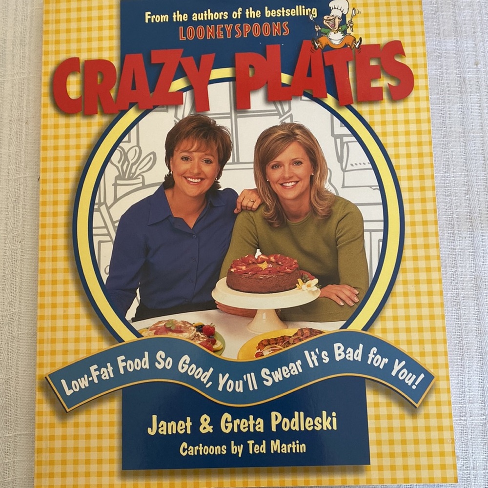 2 VTG Cookbooks - Crazy Plates & Home-Cooking Sampler - Picture 2 of 16